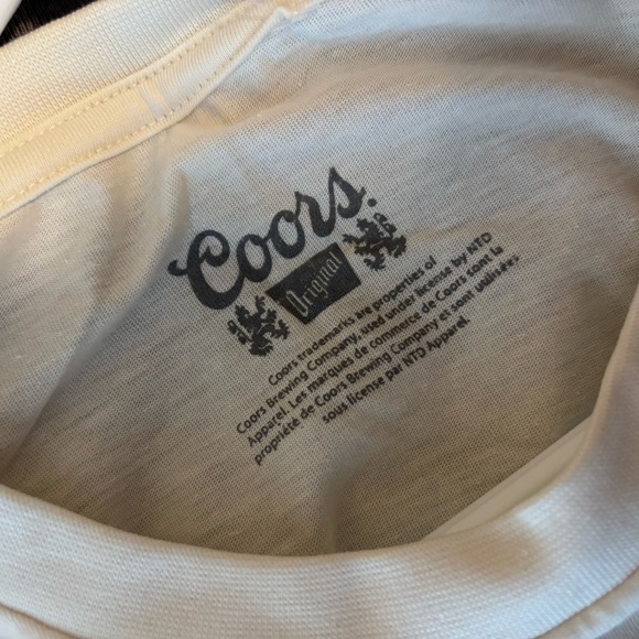 NWT Coors Graphic Tshirt - Picture 4 of 4